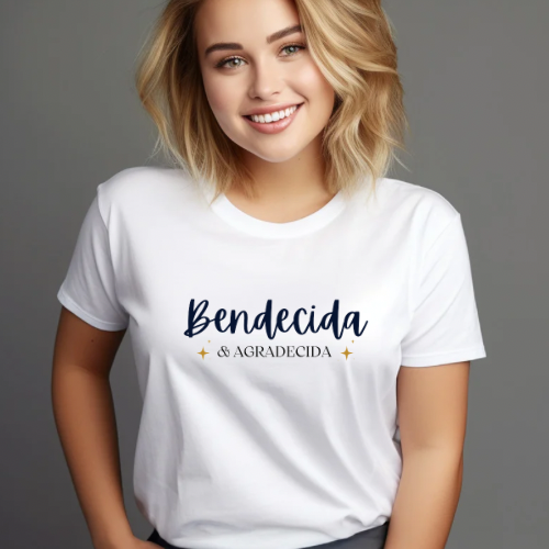 T-shirt Bendecida