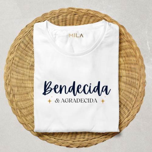 T-shirt Bendecida